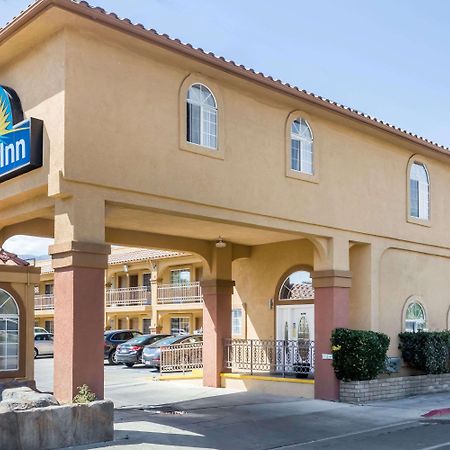 Days Inn By Wyndham Bishop Exteriér fotografie