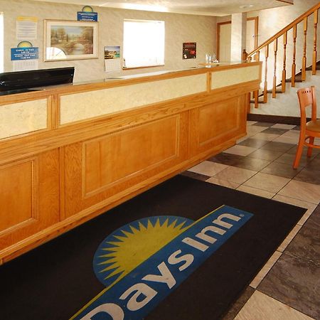 Days Inn By Wyndham Bishop Exteriér fotografie