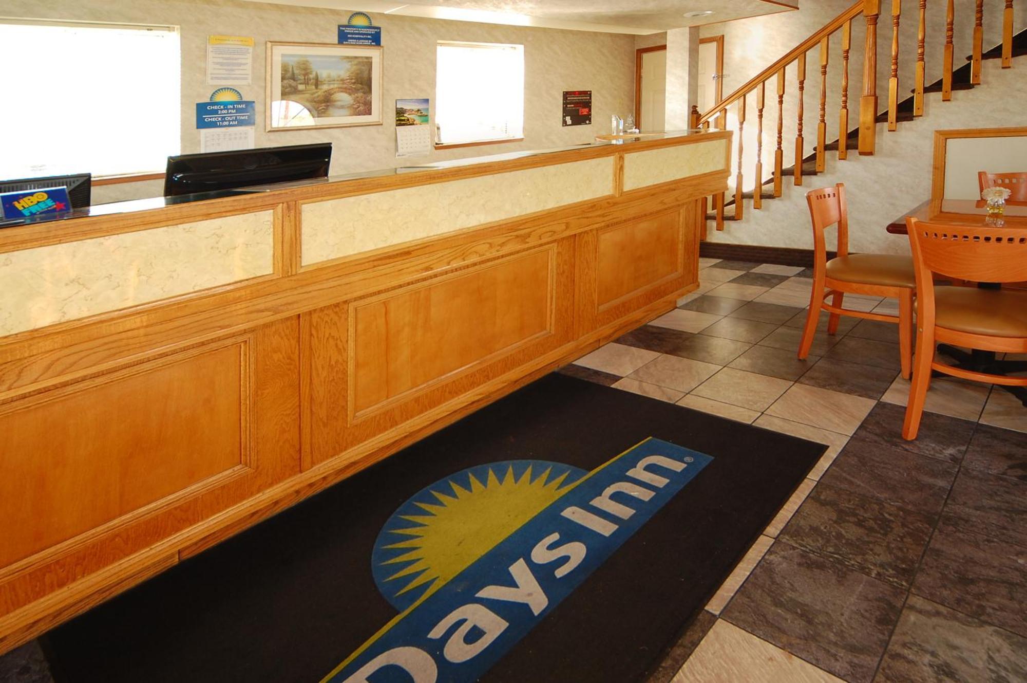Days Inn By Wyndham Bishop Exteriér fotografie