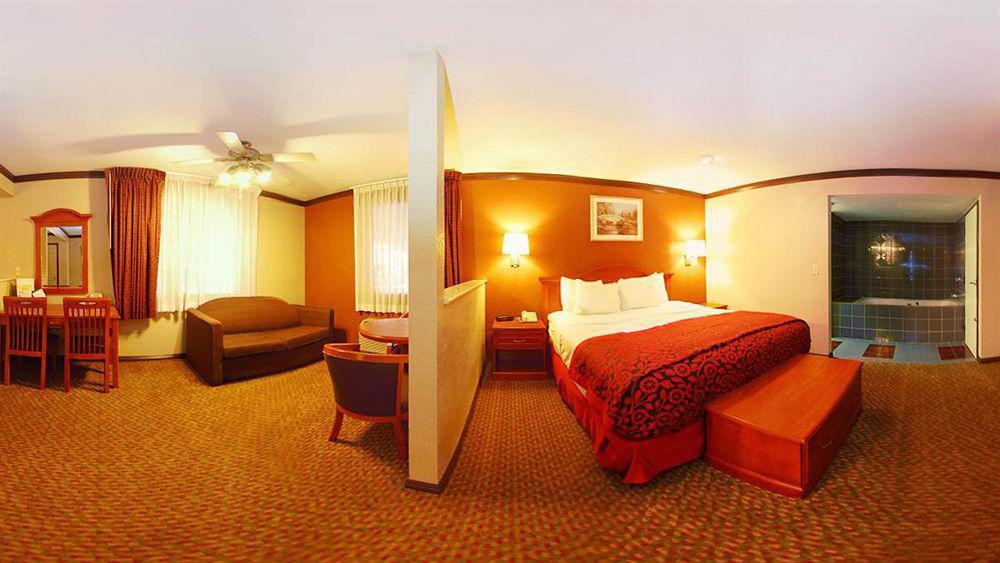 Days Inn By Wyndham Bishop Exteriér fotografie